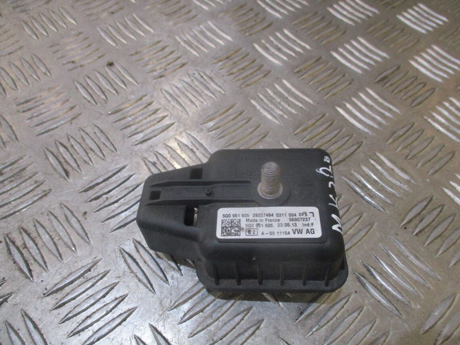 2015 GENUINE VW GOLF MK7 ALARM SIREN HORN 5Q0951605