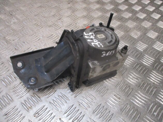 2015 GENUINE VW GOLF MK7 ABS PUMP CONTROL UNIT MODULE 5Q0614517T 5Q0907379AA