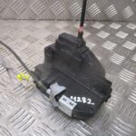 2016 GENUINE NISSAN JUKE FRONT RIGHT DRIVER SIDE DOOR LOCK MECHANISM