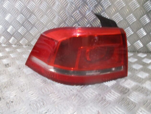 2014 VW PASSAT B7 SALOON REAR LEFT PASSENGER SIDE TAILLIGHT LAMP 3AE945095F - Image 2