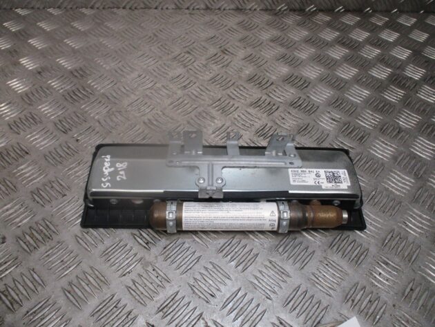 2018 GENUINE SKODA SUPERB FRONT RIGHT DRIVER SIDE KNEE BAG 3V2880841E - Image 4