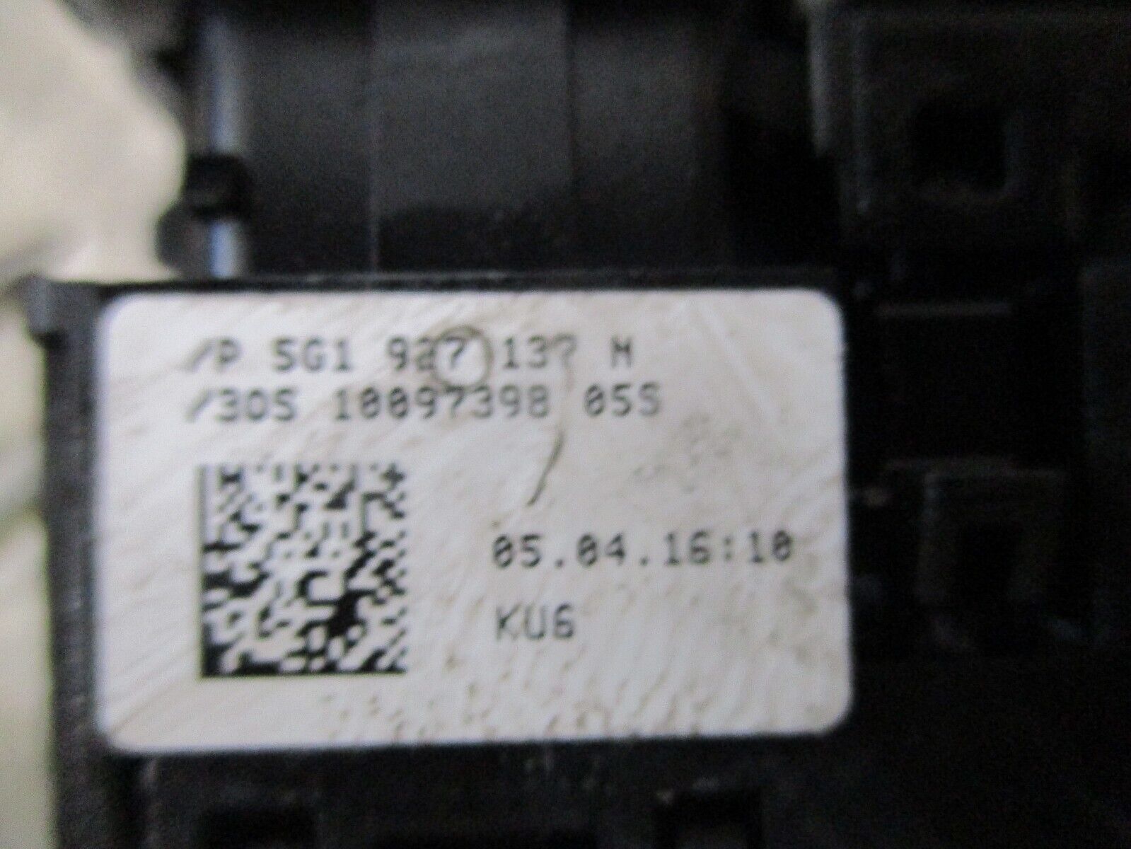 2015 GENUINE VW GOLF MK7 ECO START STOP BUTTON SWITCH 5G1927137N - Image 2