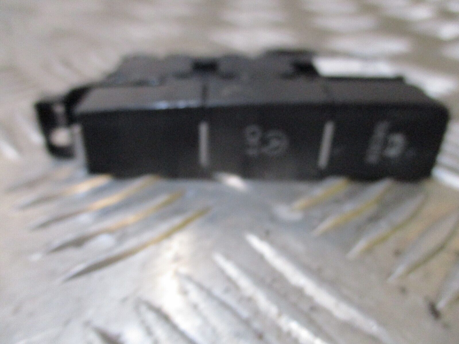 2015 GENUINE VW GOLF MK7 ECO START STOP BUTTON SWITCH 5G1927137N - Image 3