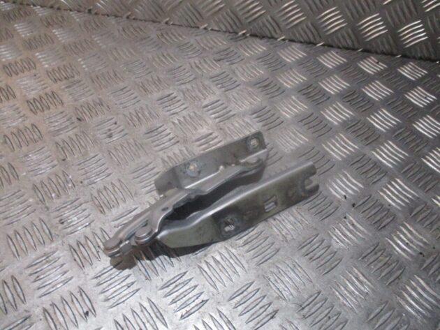 2012 GENUINE VW GOLF MK6 FRONT LEFT PASSENGER SIDE BONNET HINGE 5K0823301B - Image 2