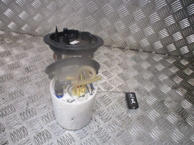 2017 GENUINE AUDI A3 8V FUEL PUMP IN TANK SENDER UNIT 5Q0919050AP - Image 4