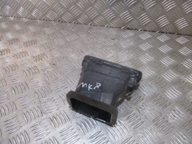 2018 GENUINE VW GOLF MK7 FRONT LEFT PASSENGER SIDE AIRVNET 5G2819247 5G2819709 - Image 3