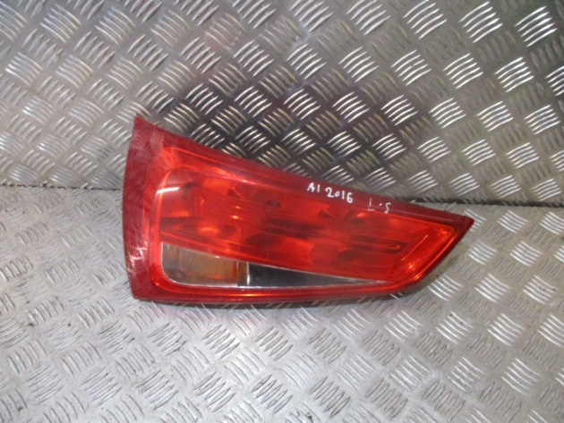 2016 GENUINE AUDI A1 8X 5DOOR REAR LEFT PASSENGER SIDE TAILLIGHT LAMP 8X0945093D