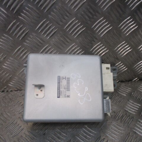 2010 TOYOTA PRIUS MK3  POWER STEERING CONTROL MODULE ECU UNIT 89650-47270