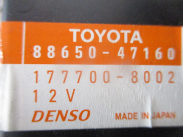2014 GENUINE TOYOTA PRIUS AIR CONDITION ECU CONTROL MODULE 88650-47160 - Image 2