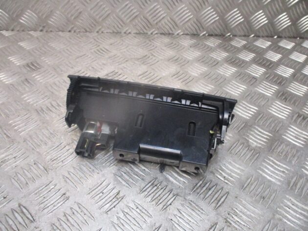 2012 GENUINE VW PASSAT B7 CENTRE CONSOLE ASHTRAY 3C0863284K - Image 3