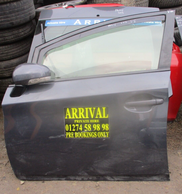 2012 GENUINE TOYOTA PRIUS FRONT LEFT PASSENGER SIDE BARE SHELL DOOR