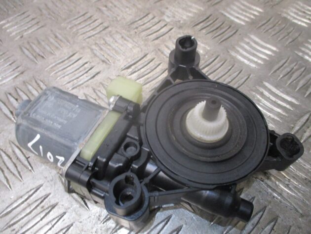 2017 GENUINE AUDI A3 SALOON FRONT LEFT PASSENGER SIDE WINDOW MOTOR 5Q0959801