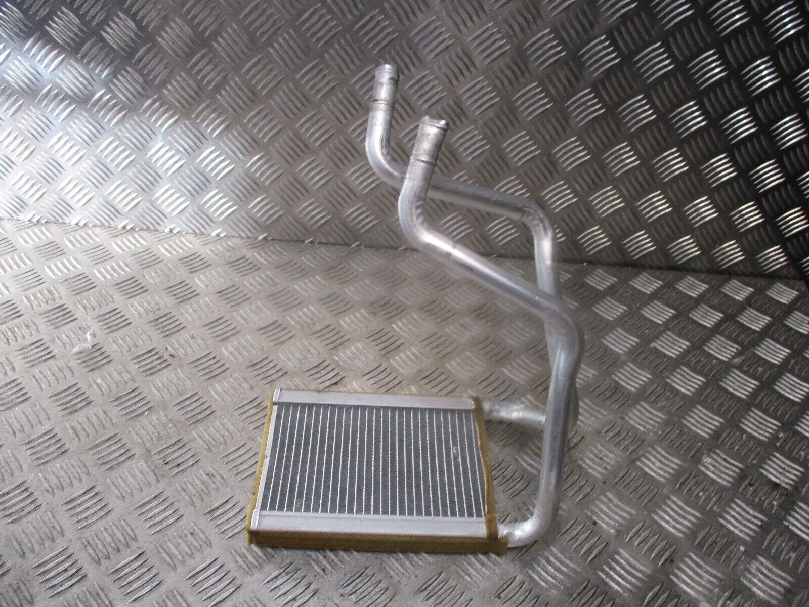 2016 GENUINE KIA PICANTO HEATER MATRIX RADIATOR - Image 2