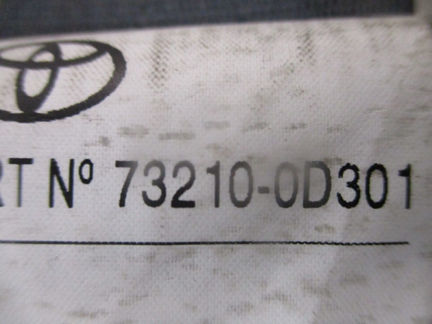 2013 GENUINE TOYOTA YARIS 3DR FRONT RIGHT DRIVER SIDE SEAT BELT 73210-0D301 - Image 2