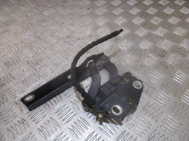 2014 GENUINE VW PASSAT B7 FRONT RIGHT DRIVER SIDE BONNET HINGE 3AA823302 - Image 2