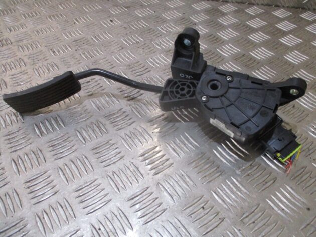 2015 GENUINE KIA PICANTO ACCELERATOR THROTTLE PEDAL 35190-4X700