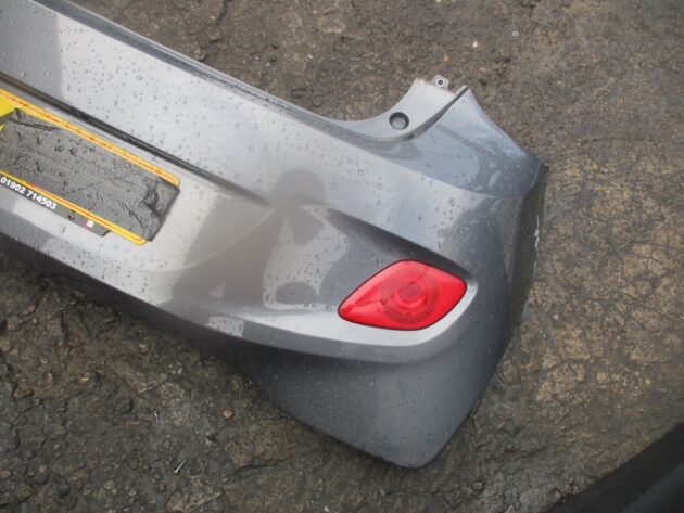 2014 GENUINE HYUNDAI I10 REAR COMPLETE BUMPER - Image 4