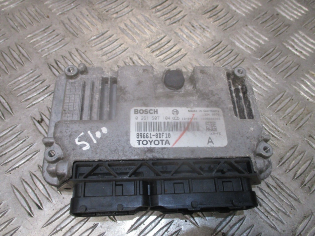 2013 GENUINE TOYOTA YARIS ENGINE ECU CONTROL UNIT MODULE 89661-0DF10