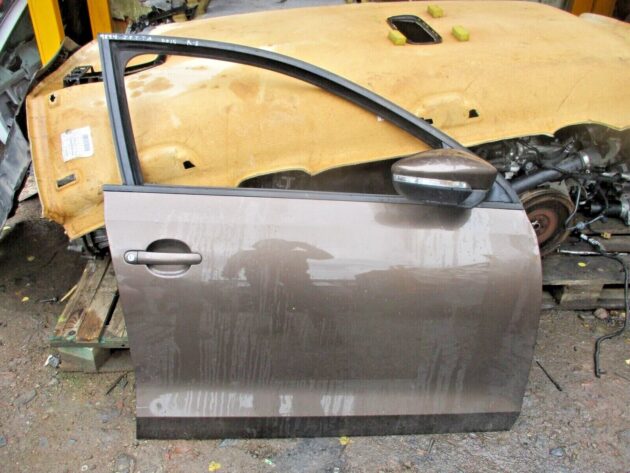 2015 GENUINE VW JETTA FRONT RIGHT DRIVER SIDE BARE SHELL DOOR