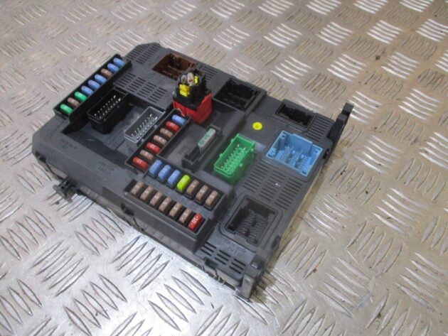 2012 GENUINE PEAUGEOT 208 1.0 PETROL BSI FUSE BOX CONTROL MODULE UNIT 9678355980