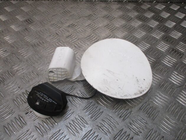 2014 GENUINE KIA PICANTO REAR FUEL FILLER FLAP CAP COVER 69510-1Y000