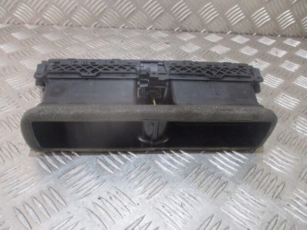 2015 GENUINE VW JETTA FRONT CENTRE DASHBOARD HEATER AIRVENT 5C8857059 5C7819728 - Image 2