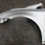 2013 GENUINE TOYOTA AVENSIS FRONT LEFT PASSENGER SIDE WING FENDER NSF