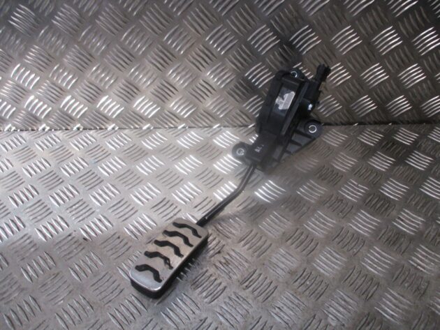 2016 GENUINE KIA PICANTO ACCELERATOR THROTTLE PEDAL 32727-1Y920