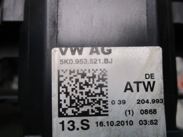 2012 GENUINE SKODA OCTAVIA INDICATER WIPER STALKS 5K0953521BJ 5K0953502L - Image 2