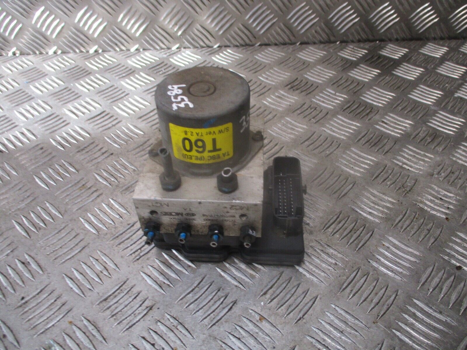 2016 GENUINE KIA PICANTO ABS PUMP CONTROL UNIT MODULE 58910-1Y600 - Image 3