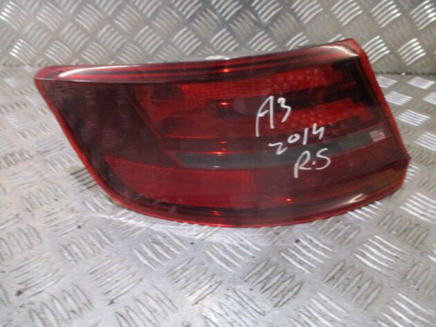 2016 GENUINE AUDI A3 8V REAR LEFT PASSENGER SIDE TAILLIGHT LAMP 8V4945095C