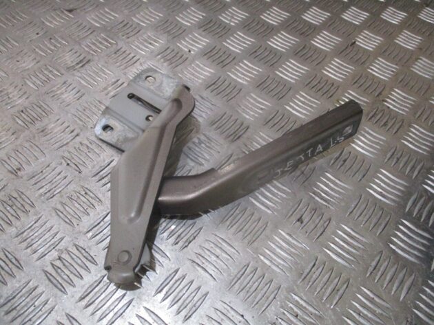 2015 GENUINE VW JETTA FRONT LEFT PASSENGER SIDE BONNET HINGE - Image 3