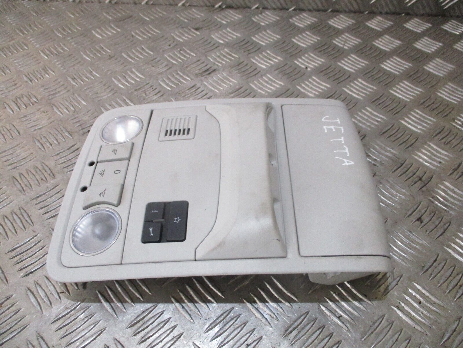 2015 GENUINE VW JETTA FRONT INTERIOR ROOF READING LIGHT LAMP 561868837