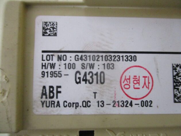 2022 GENUINE HYUNDAI I30 FUSE BOX 91955-G4310 - Image 2