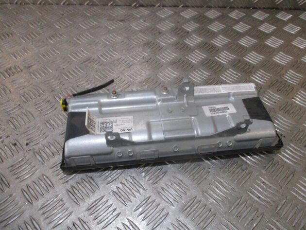 2013-13 GENUINE AUDI A3 8V FRONT DRIVER SIDE KNEE AIRBG 8V2880841A - Image 3