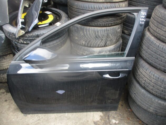 2016 GENUINE SKODA OCTAVIA FRONT LEFT PASSENGER SIDE BARE SHELL DOOR NSF - Image 2