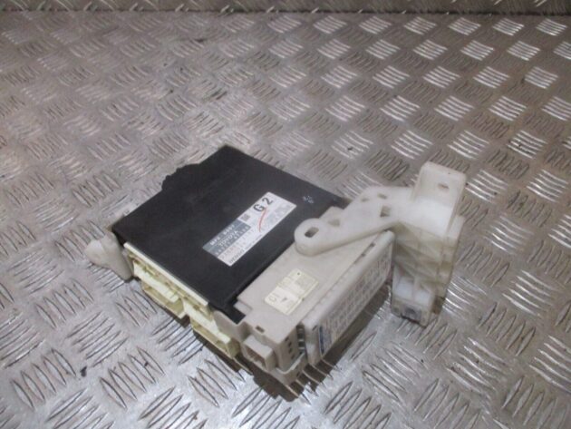 2013 GENUINE TOYOTA PRIUS 1.8 VVTI HYBRID BODY CONTROL MODULE 89221-47150 - Image 4