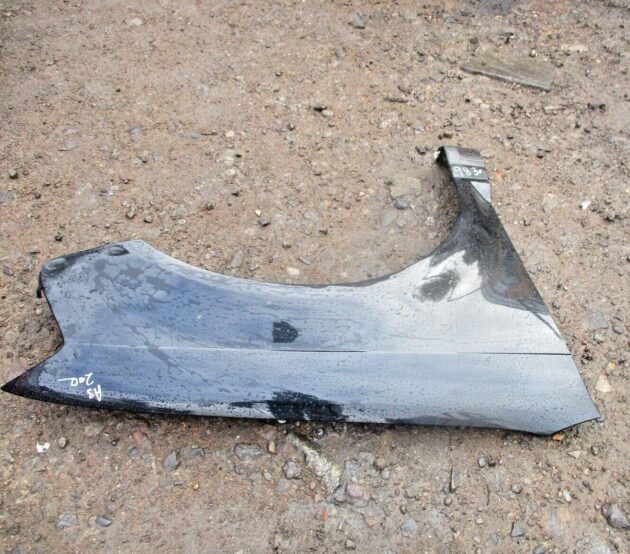 2012 GENUINE AUDI A3 8P FRONT RIGHT DRIVER SIDE WING FENDER OSF - Image 2