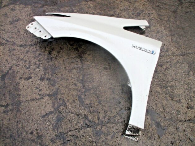 2013 GENUINE TOYOTA PRIUS HYBRID FRONT LEFT PASSENGER SIDE WING FENDER - Image 2