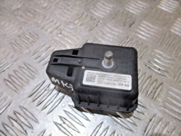 2015 GENUINE VW GOLF MK7 ALARM SIREN 5Q0951605A