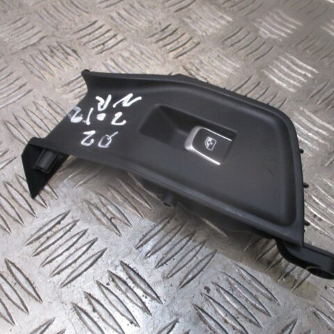 2013 GENUINE AUDI Q2 REAR LEFT PASSENGER SIDE WINDOW SWITCH 8V0959855C