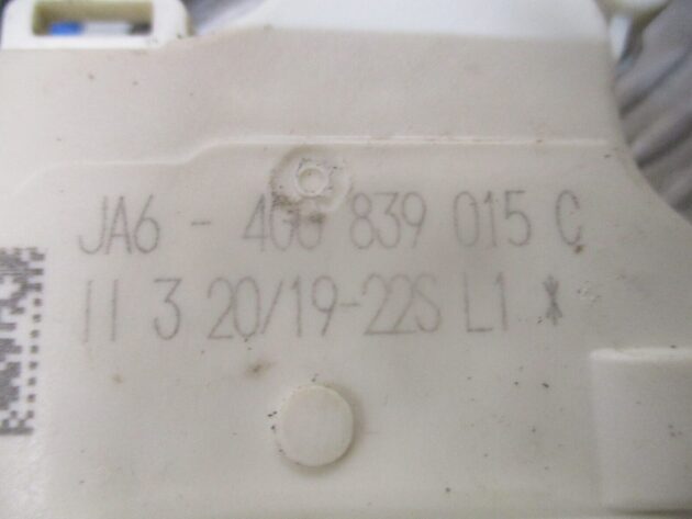 2013 GENUINE AUDI Q2 REAR LEFT PASSENGER SIDE DOOR LOCK MECHANISM 4G0839015C - Image 2