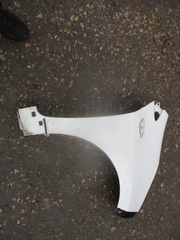 2014 GENUINE KIA PICANTO FRONT RIGHT DRIVER SIDE WING FENDER - Image 3