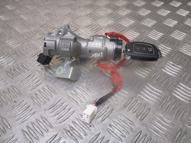 2015 GENUINE HYUNDAI IX35 IGNITION BARREL & KEY