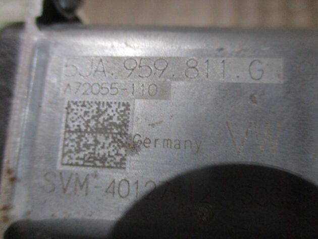 2014 GENUINE SKODA RAPID REAR LEFT PASSENGER SIDE WINDOW MOTOR 5JA959811G - Image 2