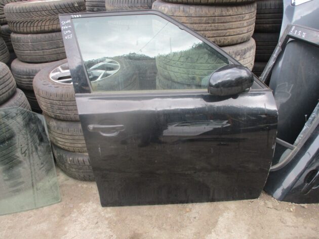2012 GENUINE SKODA FABIA FRONT RIGHT DRIVER SIDE BARE SHELL DOOR OSF - Image 2