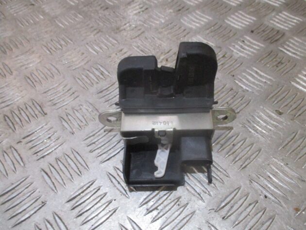2015 GENUINE VW GOLF MK6 REAR TAILGATE BOOT LOCK MECHANISM 5K0827505A - Image 3