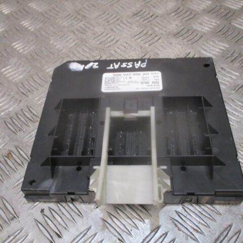 2016 GENUINE VW PASSAT B8 BCM BODY CONTROL MODULE 5Q0937086AH