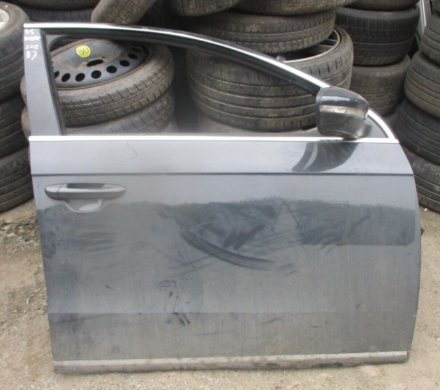 2013 GENUINE VW PASSAT B7 FRONT RIGHT DRIVER SIDE BARE SHELL DOOR