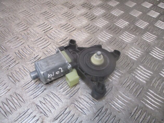 2013 GENUINE AUDI Q2 FRONT LEFT PASSENGER SIDE WINDOW MOTOR 5Q0959802B